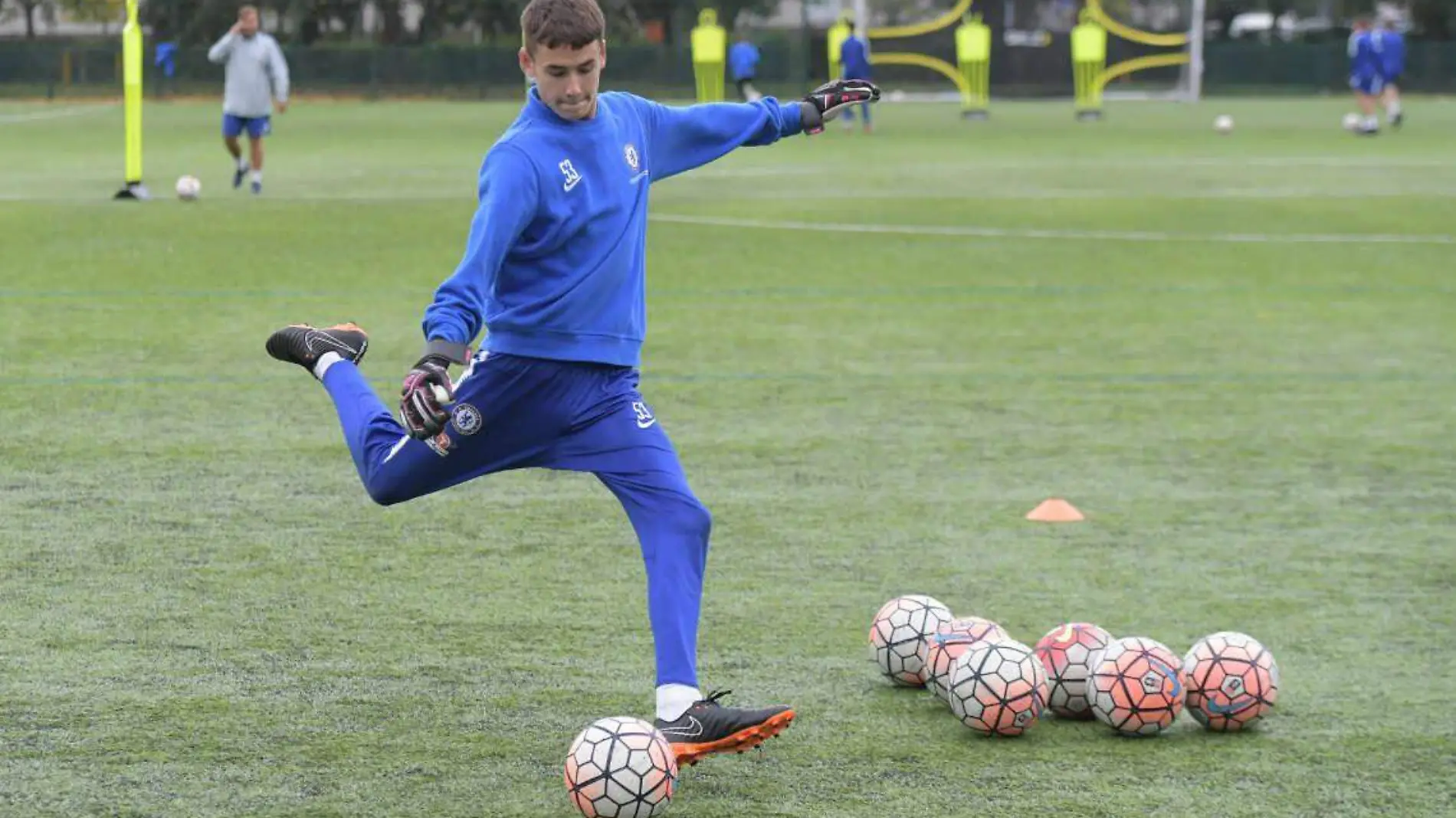 Futbol Luz Verde - AFP